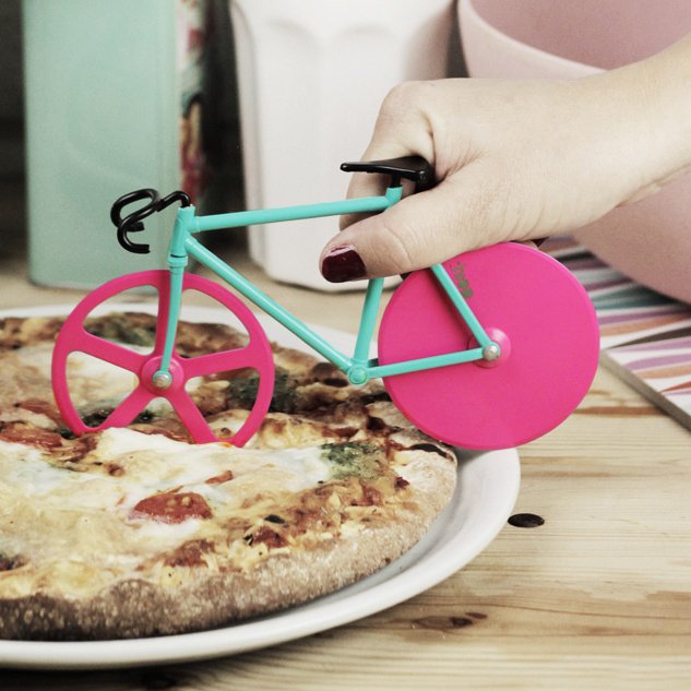 Bicycle Pizza Cutter Wheel - Funny Gifts For Cyclists - Bike